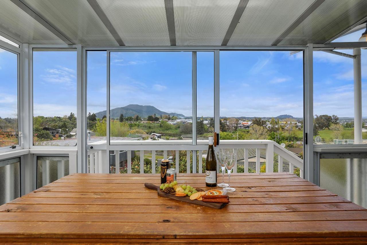Woodward House Taupo Villa Dış mekan fotoğraf